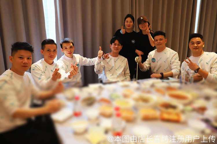 深圳壹贰壹玖餐饮管理皇庭广场分店 精细化餐饮管理的实践与探索